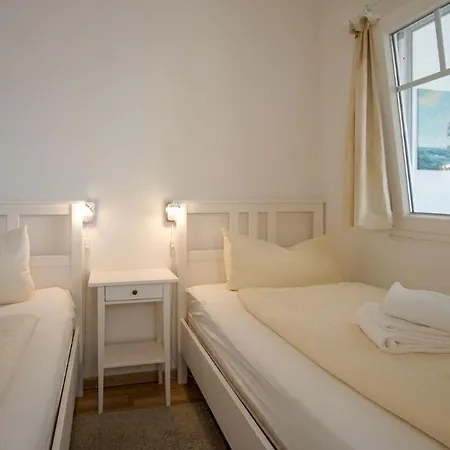 Strandhotel-heiligenhafen-wohnung-307-albatros-typ-iii 4* Хайлигенхафен