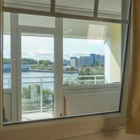 Strandhotel-heiligenhafen-wohnung-307-albatros-typ-iii Апартаменты